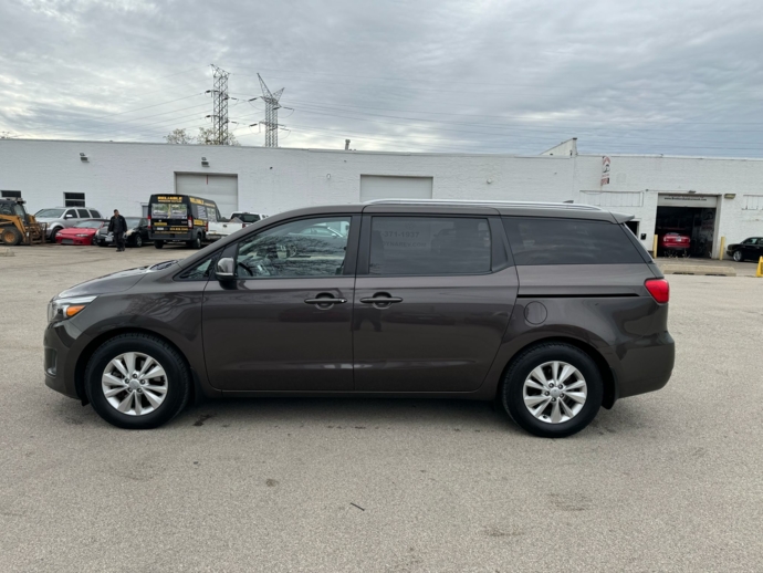 2016 Kia Sedona LX